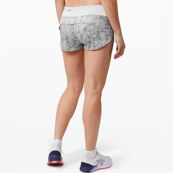 Lululemon Speed Up Short - Picture 3 of 8